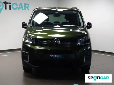Nieuw Citroën Berlingo 100 PK (73 kW) 2026 Groen MPV