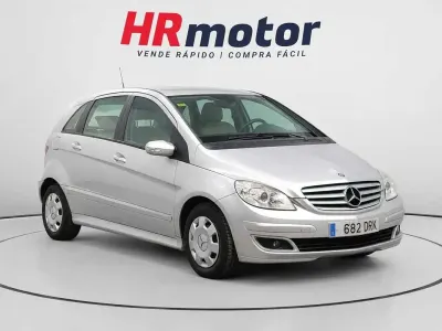 Usado Mercedes B170 116 CV (85 kW) 2005 Gris Monovolumen
