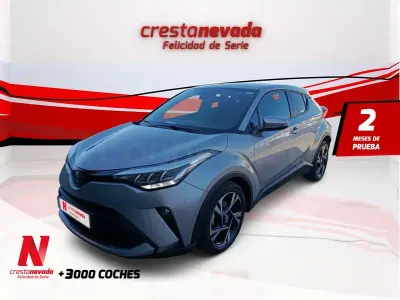 Usado Toyota C-HR Advance 122 CV (89 kW) 2022 Gris / plata SUV