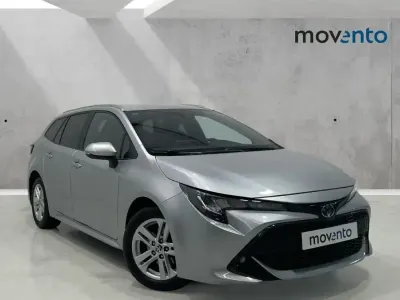 Usado Toyota Corolla Business Edition 122 CV (89 kW) 2022 Gris Familiar