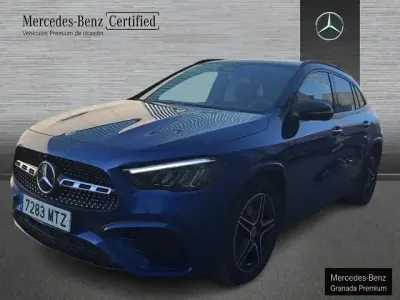 Usado Mercedes GLA200 150 CV (110 kW) 2024 Azul espectral SUV