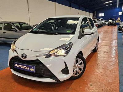 Używany Toyota Yaris Active 69 KM (50 kW) 2019 Biały Hatchback