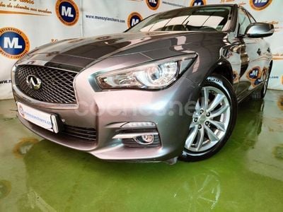 Usado Infiniti Q50 170 CV (125 kW) 2017 Gris / plata Berlina