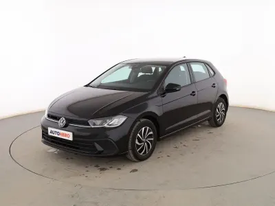 Usado VW Polo Life 95 CV (69 kW) 2022 Negro Utilitario