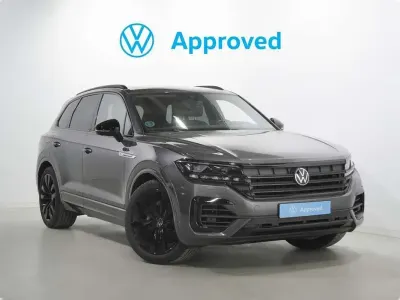 Usado VW Touareg R-line 286 CV (210 kW) 2022 Gris / plata SUV