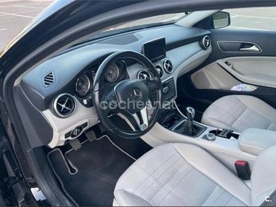 Begagnad Mercedes GLA200 Style 136 HK (100 kW) 2014 Svart SUV