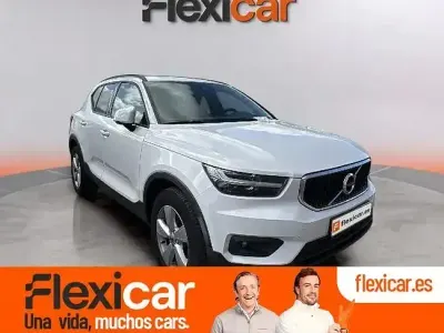 Begagnad Volvo XC40 Inscription 156 HK (114 kW) 2018 Vit SUV
