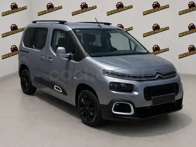 Usado Citroën Berlingo Feel 102 CV (75 kW) 2020 Azul Monovolumen