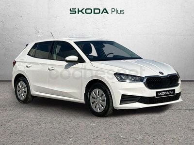 Usado Skoda Fabia Active 80 CV (58 kW) 2022 Blanco Utilitario