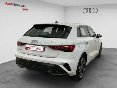 Usado Audi A3 S-Line 204 CV (150 kW) 2025 Blanco Berlina
