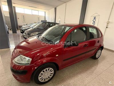 Usado Citroën C3 61 CV (44 kW) 2006 Granate Berlina