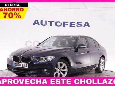 Usado BMW 318 143 CV (105 kW) 2013 Azul Berlina
