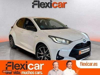 Usado Toyota Yaris Hybrid Style 116 CV (85 kW) 2021 Blanco Berlina