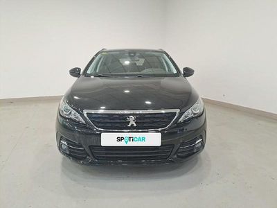 Usado Peugeot 308 SW Style 130 CV (95 kW) 2020 Negro Familiar