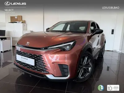 Usado Lexus LBX 136 CV (100 kW) 2026 Marrón SUV