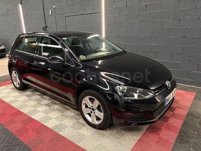 Usado VW Golf Advance 105 CV (77 kW) 2013 Negro Berlina