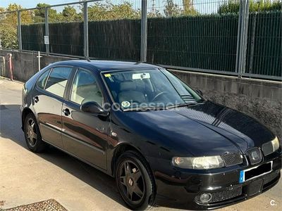 Negro Usado 2004 Seat Leon Sport Berlina | 2970 € (Precio justo)
