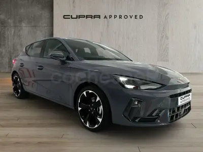 Begagnad Cupra Leon 150 HK (110 kW) 2025 Grå Sedan