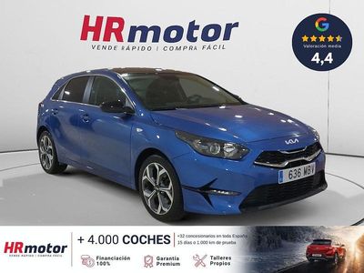 Usado Kia Ceed 120 CV (88 kW) 2022 Azul Utilitario