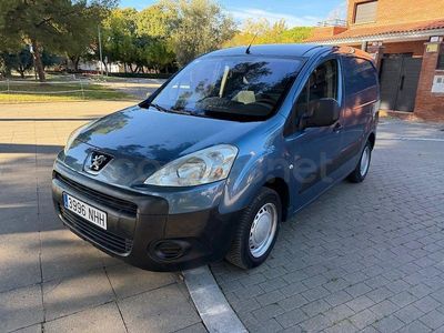 Begagnad Peugeot Partner Tepee Access 75 HK (55 kW) 2012 Blå Minibuss