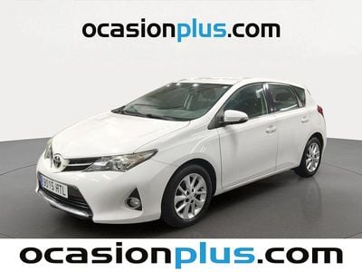 Käytetty Toyota Auris Active 132 HP (97 kW) 2013 Valkoinen Viistoperä