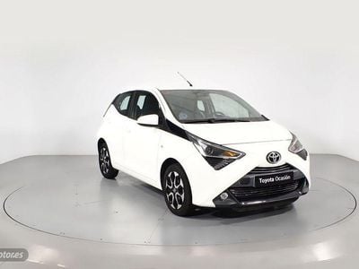 Blanco Usado 2021 Toyota Aygo X-play Utilitario | 11.800 € (Precio justo)