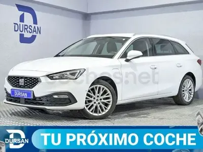 Usado Seat Leon FR 204 CV (150 kW) 2021 Blanco Familiar