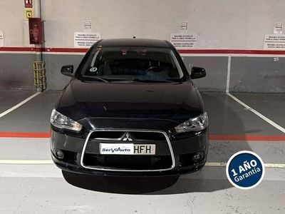 Usado Mitsubishi Lancer Sportback Invite 140 CV (102 kW) 2011 Negro Berlina
