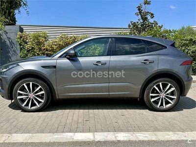 Usado Jaguar E-Pace R-Dynamic 200 CV (147 kW) 2019 Gris / plata SUV