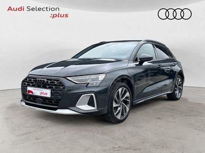 Usado Audi A3 Advanced Plus 204 CV (150 kW) 2025 Gris / plata Berlina