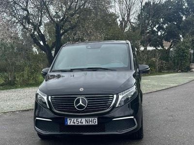 Käytetty Mercedes EQV300 2022 Eléctrico Tila-auto