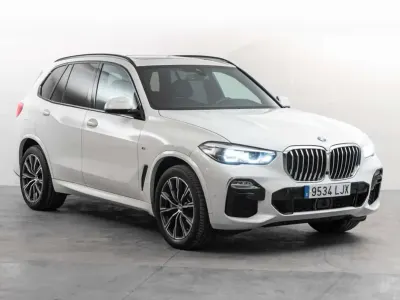 Usado BMW X5 Comfort Edition 340 CV (250 kW) 2020 Blanco SUV