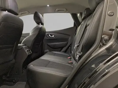 Usado Renault Kadjar Zen 115 CV (84 kW) 2022 Negro SUV