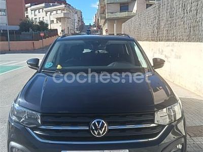 Usado VW T-Cross Advance 95 CV (69 kW) 2022 Negro SUV