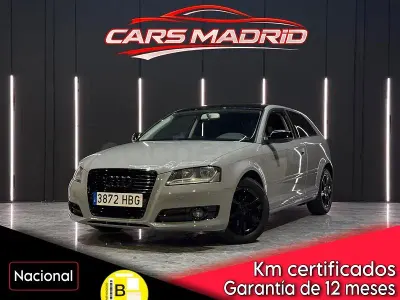 Usado Audi A3 Attraction 105 CV (77 kW) 2011 Gris / plata Utilitario