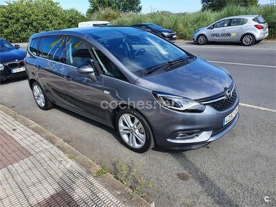 Usado Opel Zafira Innovation 136 CV (100 kW) 2019 Gris / plata Monovolumen