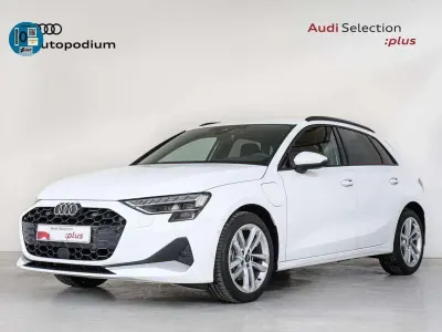 Usado Audi A3 Sportback e-tron Advanced 204 CV (150 kW) 2025 Blanco Utilitario