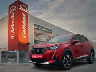 Usado Peugeot 2008 Active 100 CV (73 kW) 2023 Rojo SUV