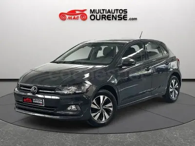 Usado VW Polo Advance 95 CV (69 kW) 2021 Gris / plata Utilitario