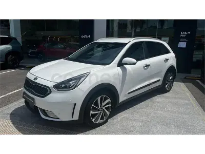 Usado Kia Niro 141 CV (103 kW) 2019 Blanco SUV