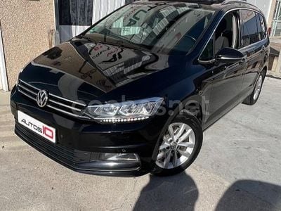 Negro Usado 2016 VW Touran Advance Monovolumen | 13.950 € (Precio justo)