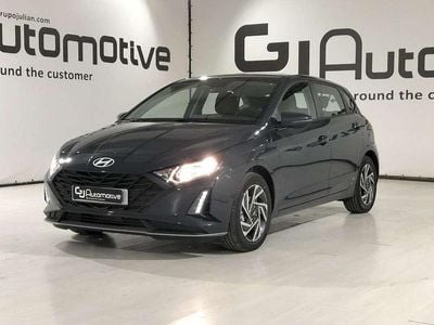 Gris Usado 2024 Hyundai i20 Utilitario | 16.300 € (Precio justo)