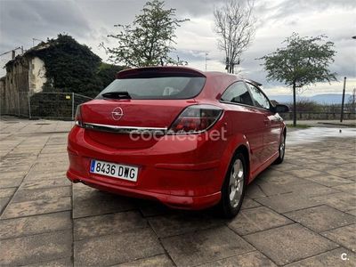 Opel Astra GTC