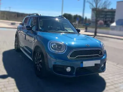 Usado Mini Cooper S 136 CV (100 kW) 2019 Azul Utilitario