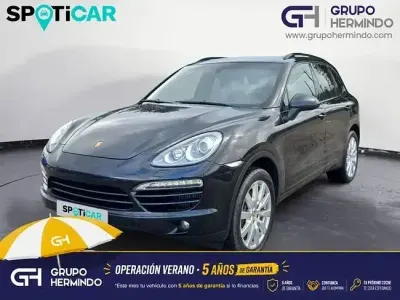 Usado Porsche Cayenne Platinum Edition 245 CV (180 kW) 2012 Negro SUV
