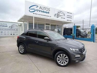 Usado VW T-Roc Advance 150 CV (110 kW) 2021 Gris SUV