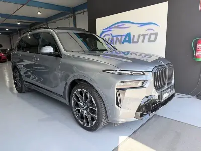 Usado BMW X7 Comfort Edition 352 CV (258 kW) 2025 Gris / plata SUV