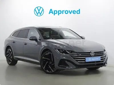Usado VW Arteon R-line 200 HP (147 kW) 2024 Cinzento Carrinha