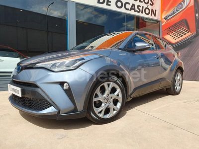 Usado Toyota C-HR Advance 122 CV (89 kW) 2022 Gris / plata SUV