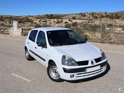 Usado Renault Clio II Extreme 65 CV (47 kW) 2005 Blanco Berlina